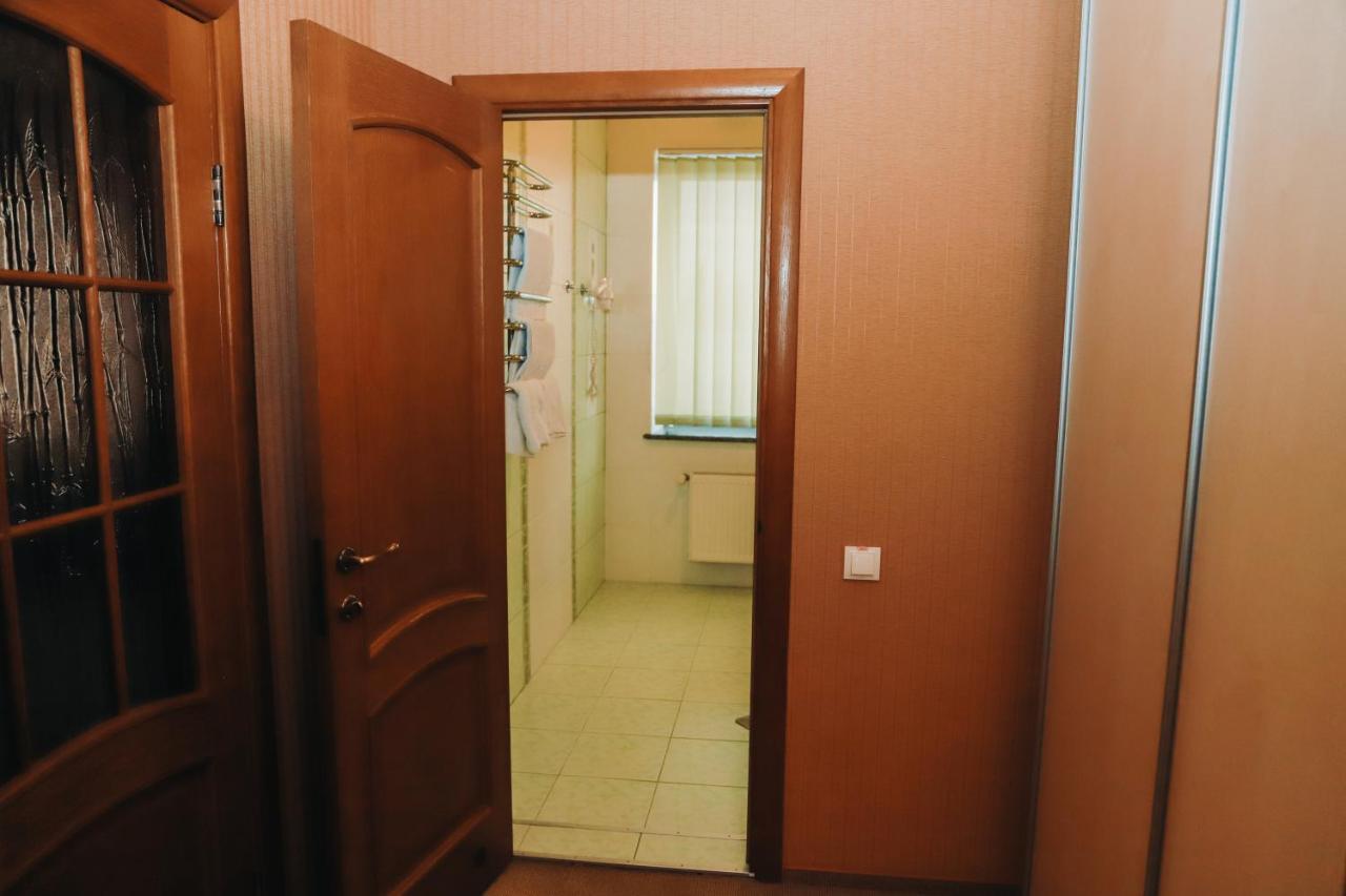 Готель Релакс Korostyshiv Exteriör bild